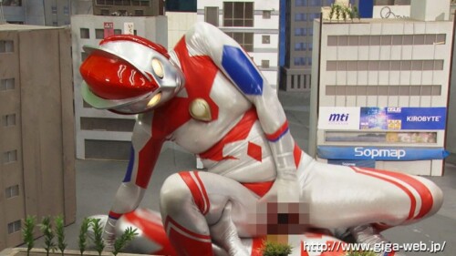 ウルトラマンの騎乗位セックス